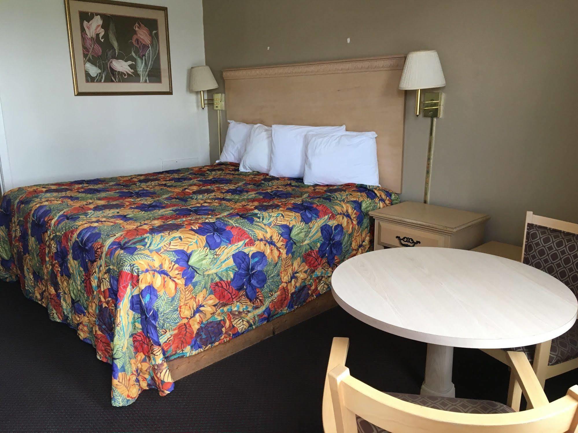 Fairway Inn Bluffton Экстерьер фото